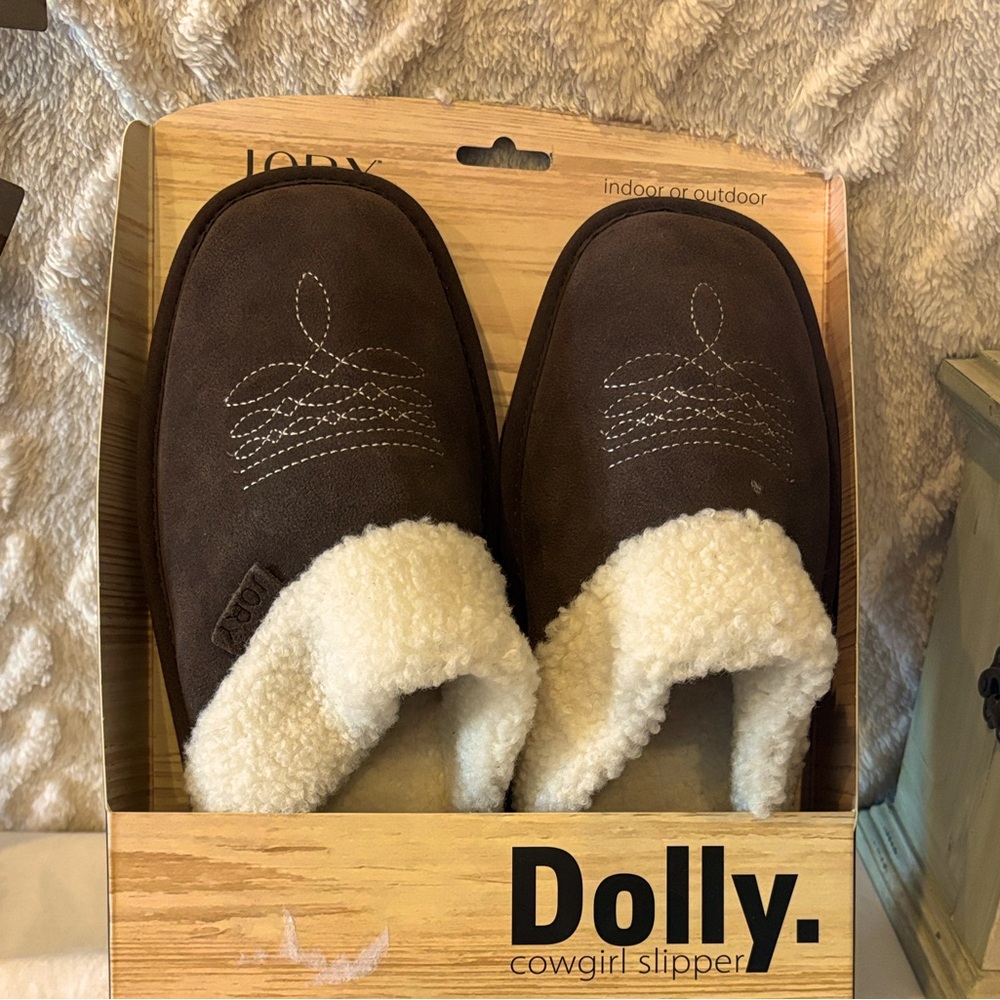 Women's Brown Cowgirl Slippers